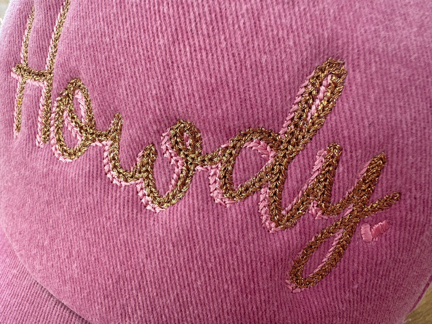 Embroidered Trucker Cap - CHAINSTITCH HOWDY Heart