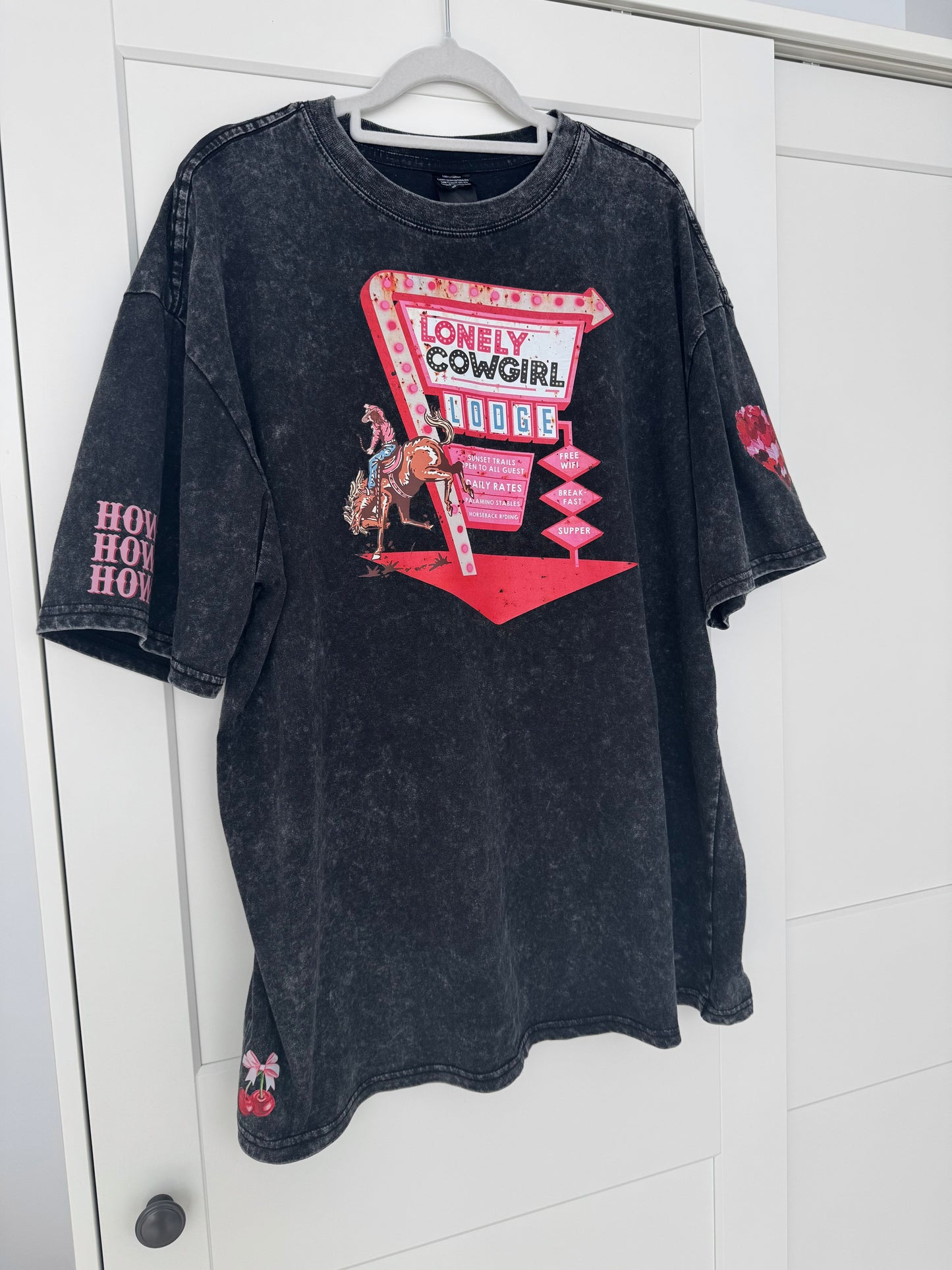 Enzyme Wash Tshirt  - LONELY COWGIRLS