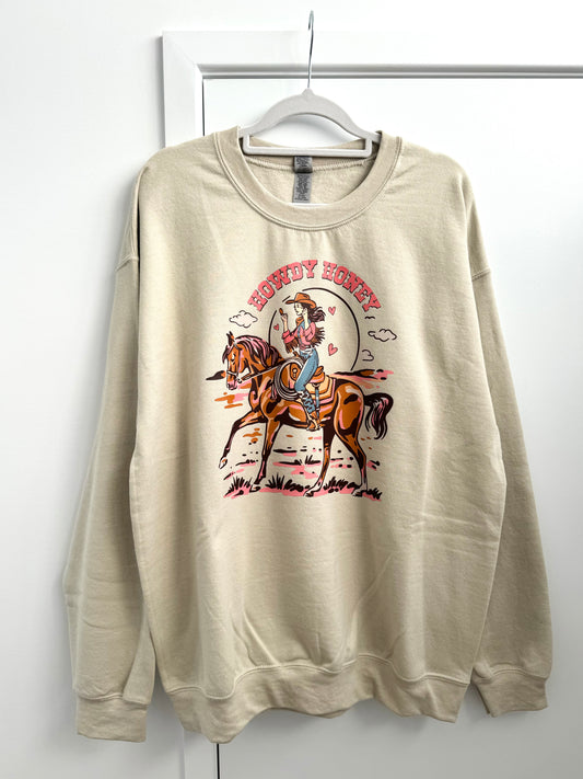 Long Sleeve Sweatshirt - HOWDY HONEY